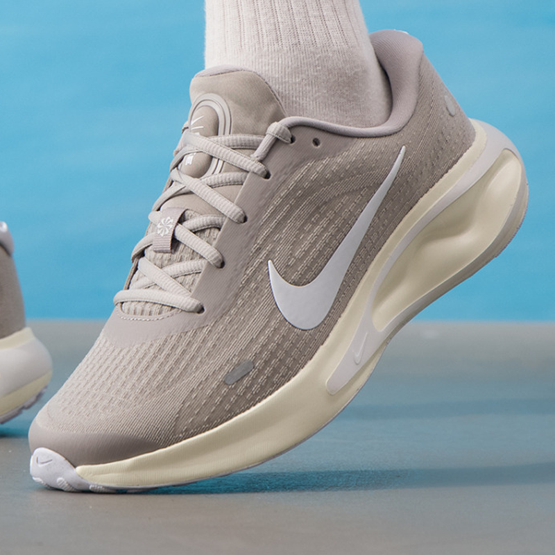 2026 Nike Men's Journey Run Ro - Men Shoes Size Nike review and price