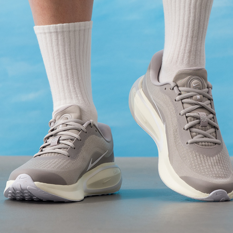 2026 Nike Men's Journey Run Ro - Men Shoes Size Nike review and price