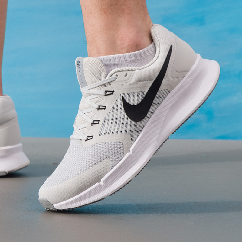 New Nike Men's Run Swift 3 Roa - Men Shoes Size Nike review and price